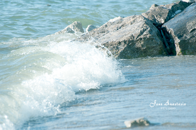 _JAS4691-WEB-Waves-against-rocks-2