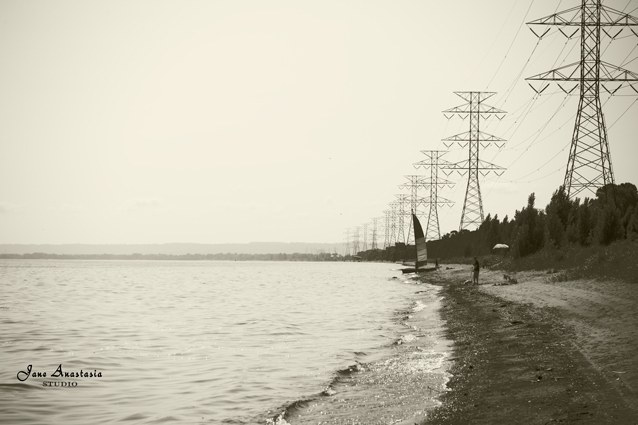 _JAS7686-WEB-Burlington-Beach---Sailboat