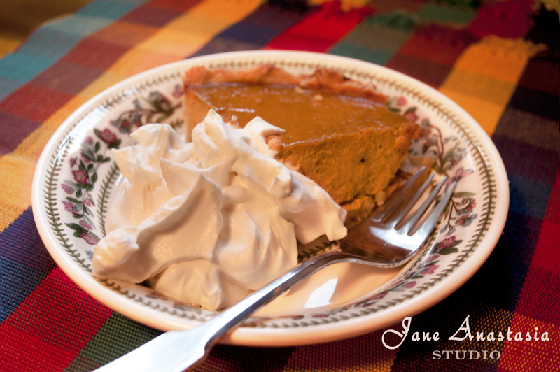 _jas4424-web-homemade-pumpkin-pie-js